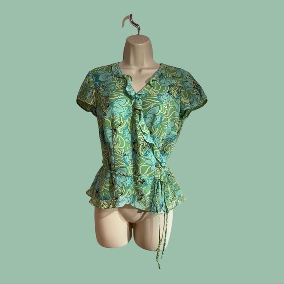 Ann Taylor Loft Petites Green Floral Wrap Blouse Size 8P - Picture 1 of 6